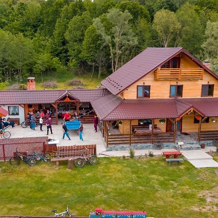 Cabana Lunca Търгу Нямц Екстериор снимка