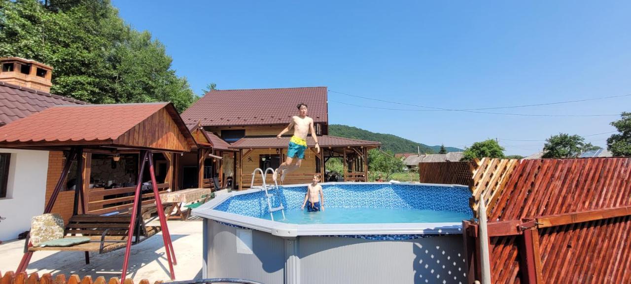 Cabana Lunca Търгу Нямц Екстериор снимка
