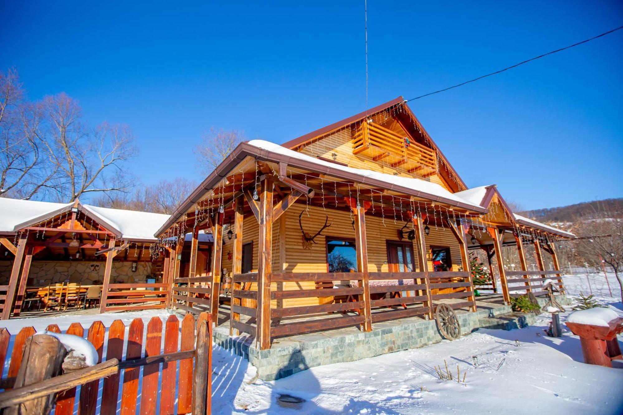 Cabana Lunca Търгу Нямц Екстериор снимка